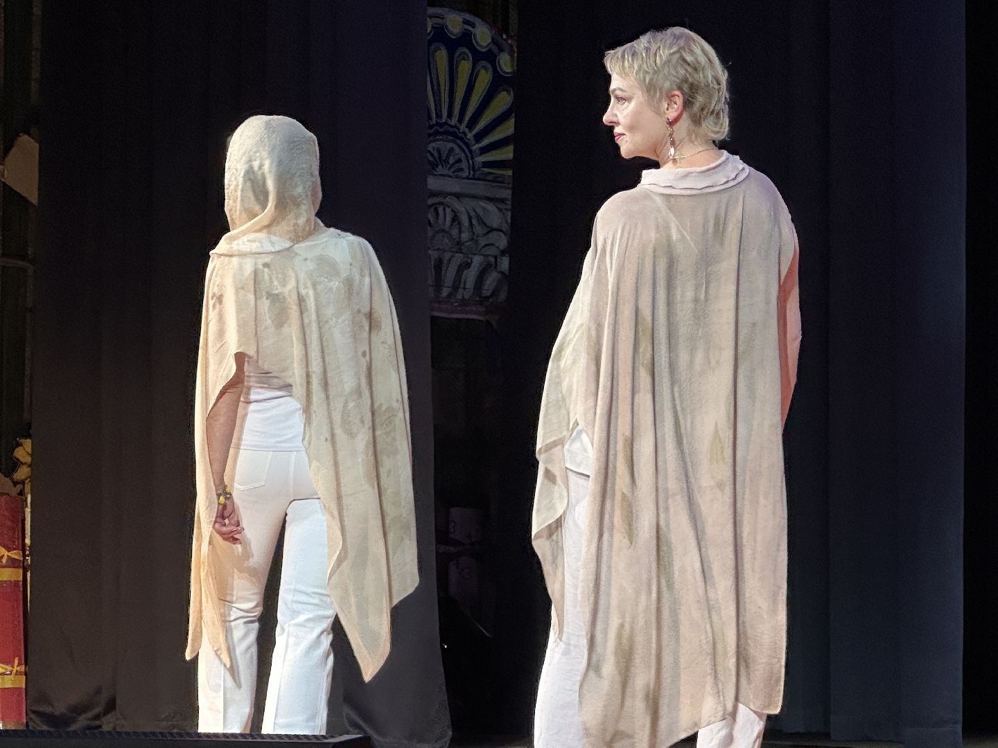 Одинцово, Модный возраст, Активное долголетие, мода, показ мод, модный показ, модели, манекенщицы, 50, элегантный возраст, одежда, подиум, княгиня Голицина