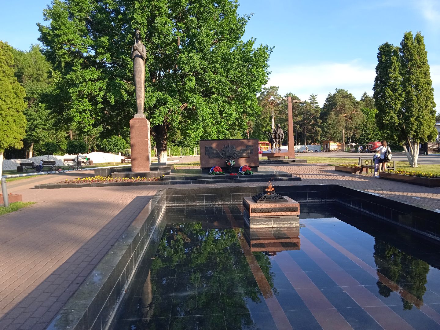 Вечный, огонь, вандалы, краска