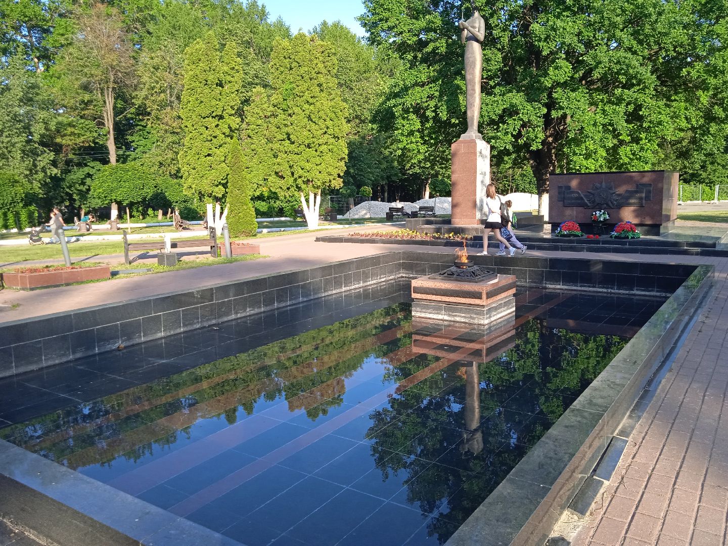 Вечный, огонь, вандалы, краска