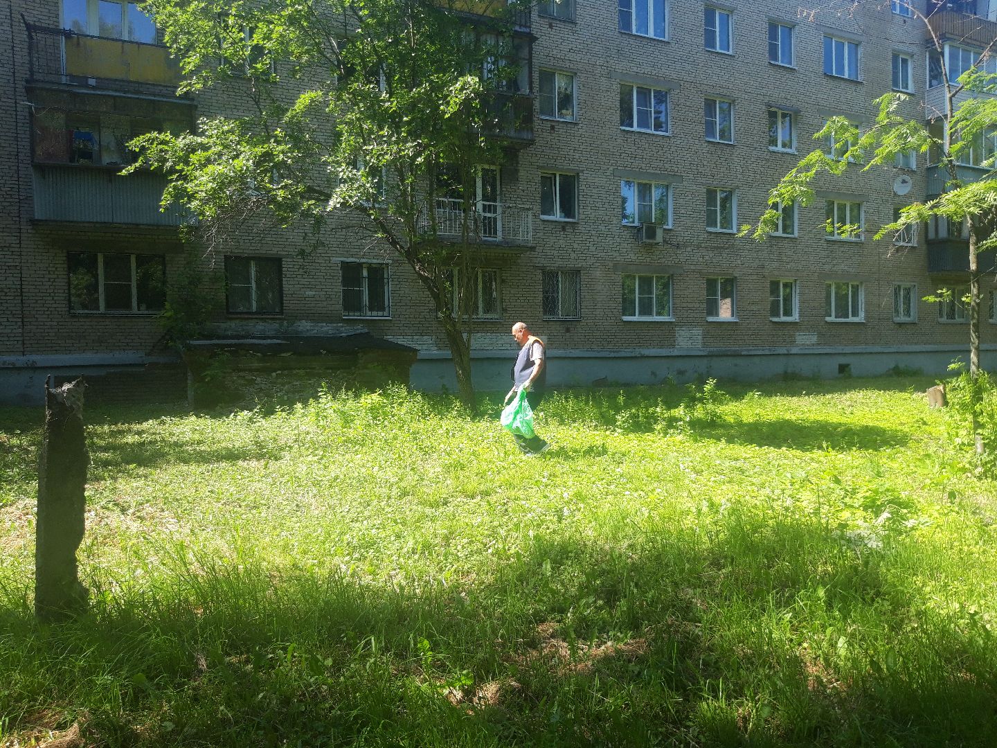 доброе дело, двор, выходи во двор,