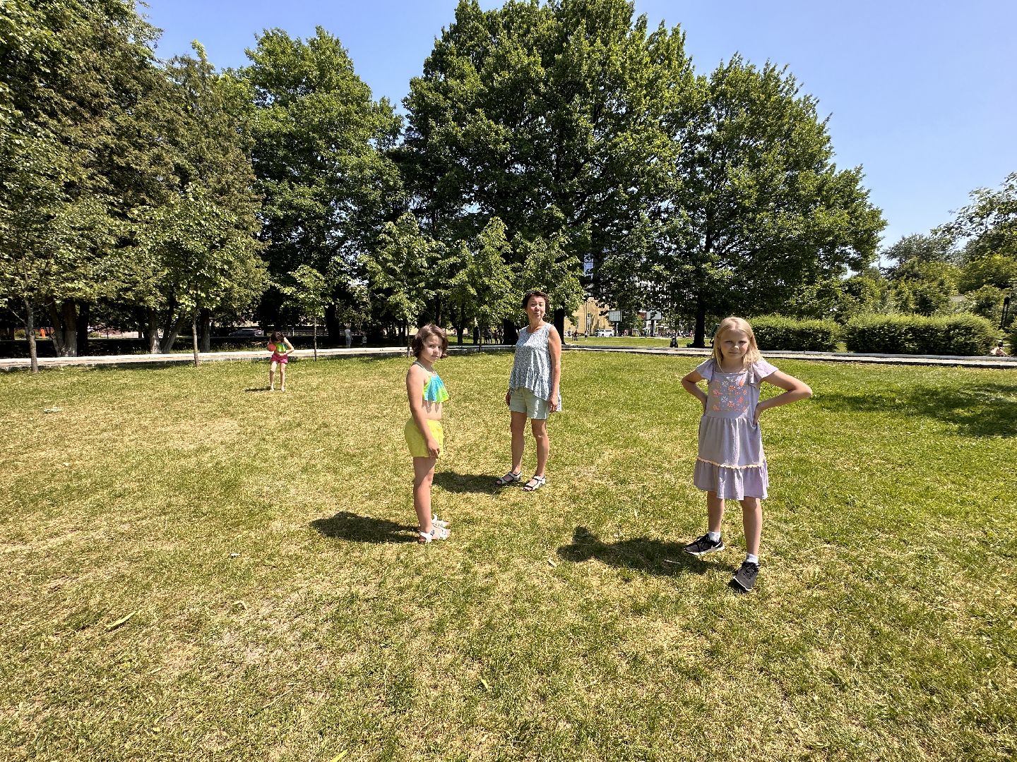 Пляжный сезон, Одинцово, нудизм, натуризм, пляж, отдых, девушки, загар