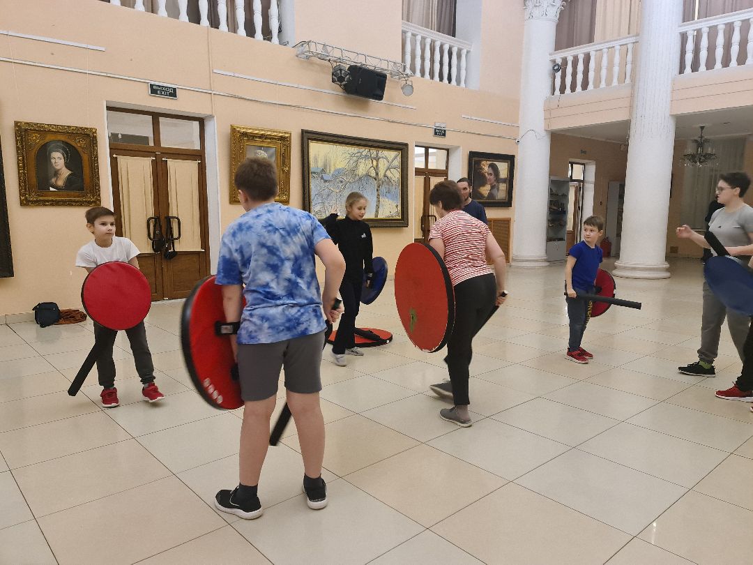 Щёлково, общество