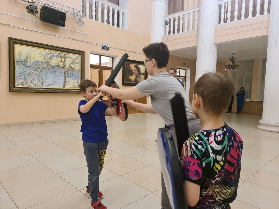 Щёлково, общество