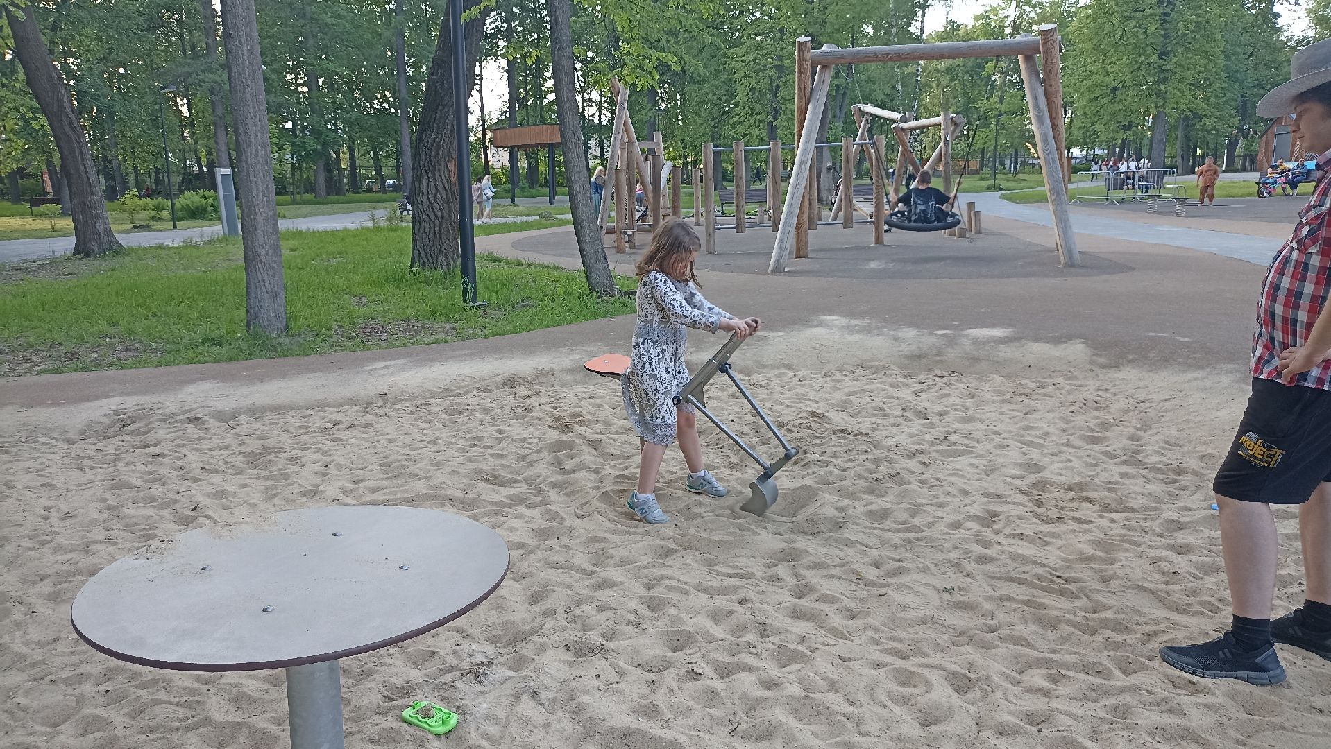 Серпухов, Подмосковье, парк, песочница, дети