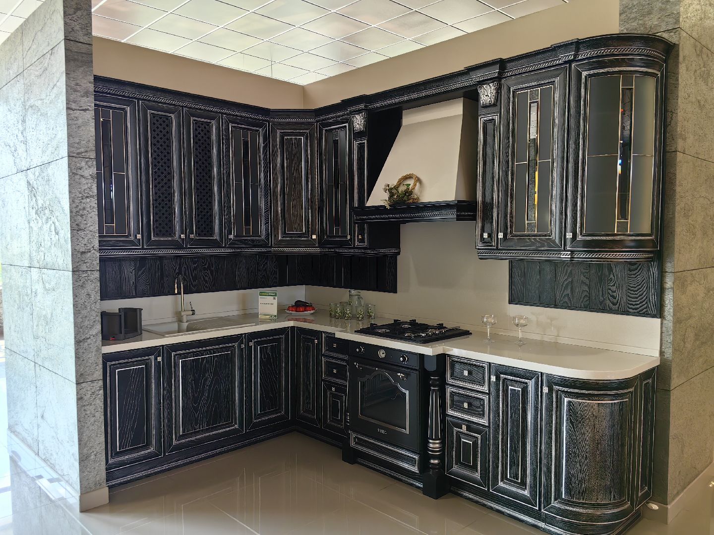 Кухни, производство, модельный ряд, материалы