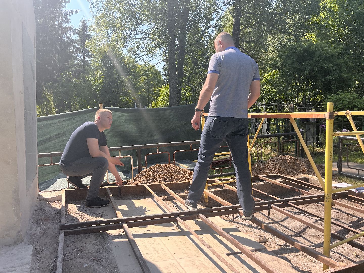 Шаховская, Памятники, история