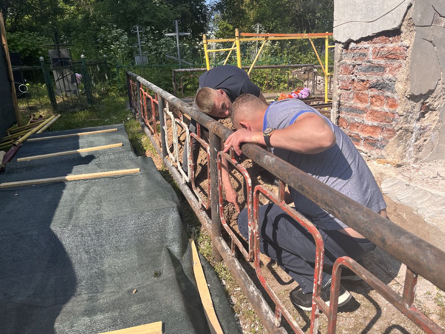 Шаховская, Памятники, история