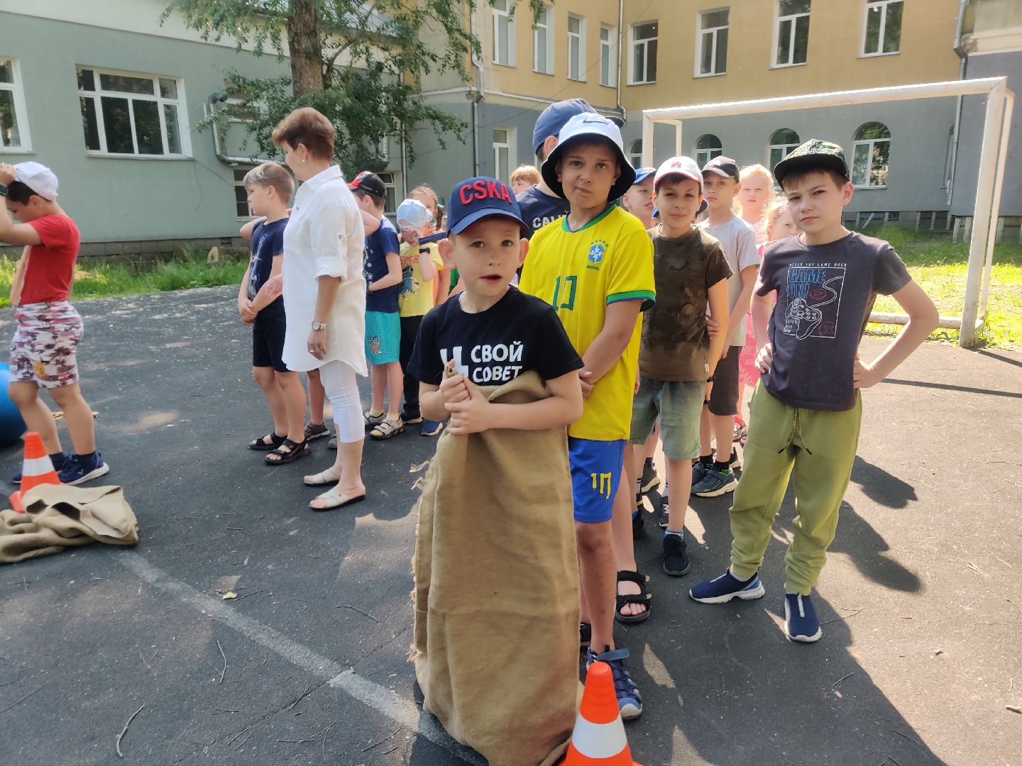 Красноармейск, Пушкинский, школьный лагерь, спортивная эстафета, лето в Подмосковье