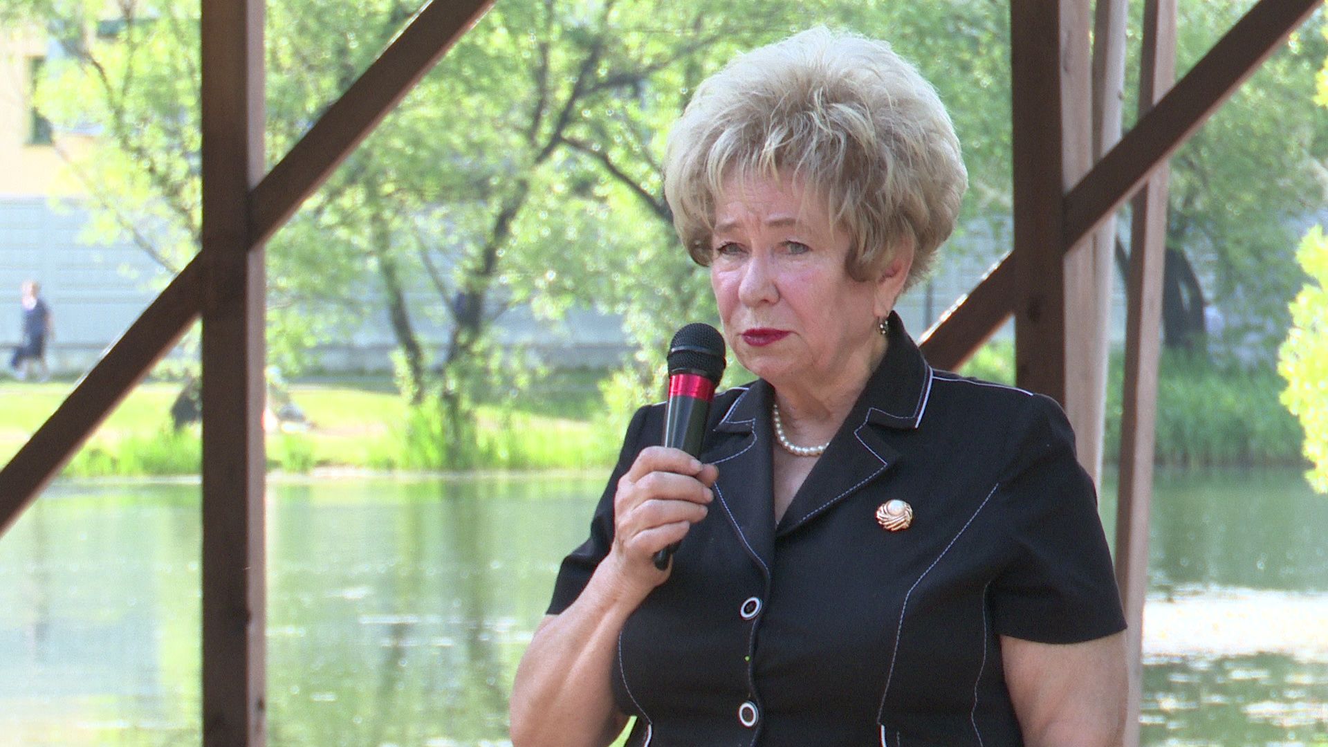 Реутов, «Бархатная осень», «Активное долголетие», «Фабричный пруд», парк, концерт