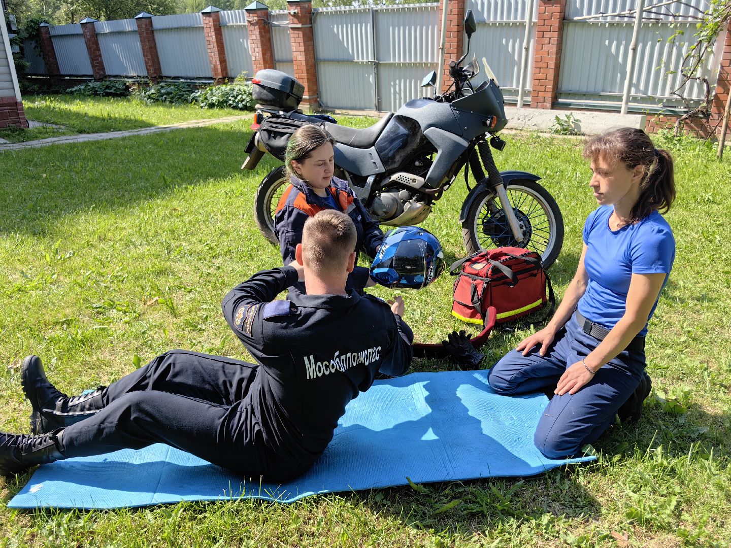 Мотоцикл, мопед, ДТП, помощь, шлем