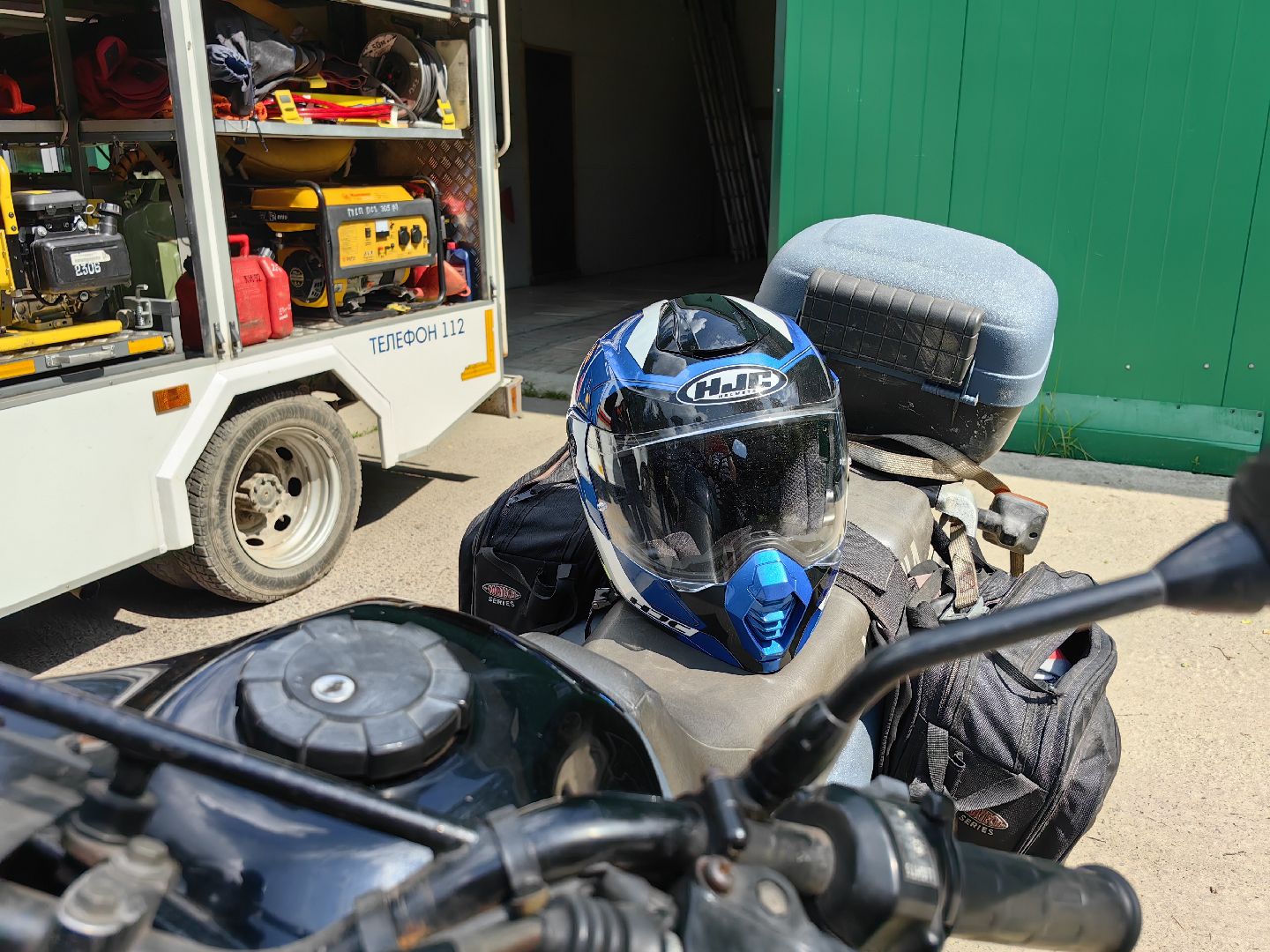 Мотоцикл, мопед, ДТП, помощь, шлем