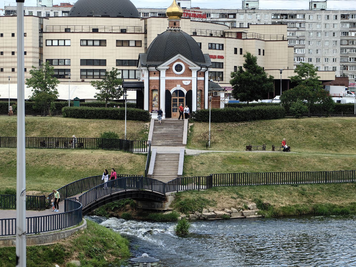 Долгострой, площадка, озеленение, жители, парковка