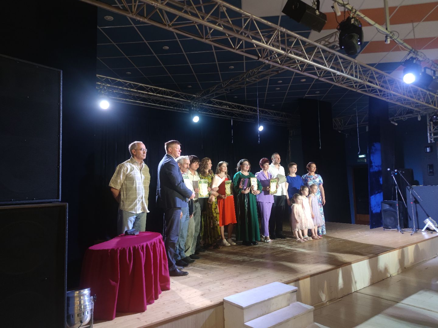 Россия, Япония, общество, Дубна