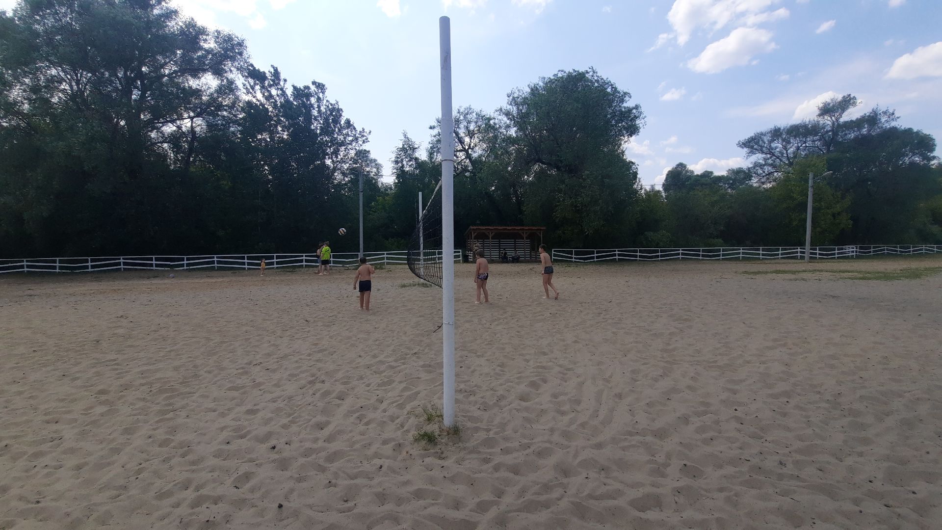 Шатура, пляж, 18, волейбол, жара