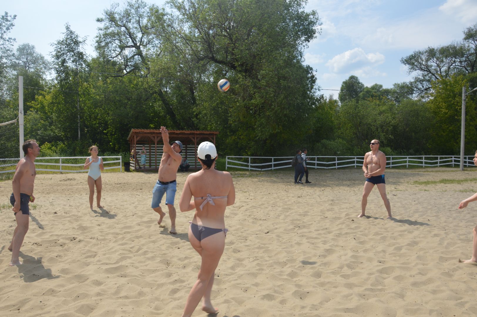 Шатура, пляж, 18, волейбол, жара