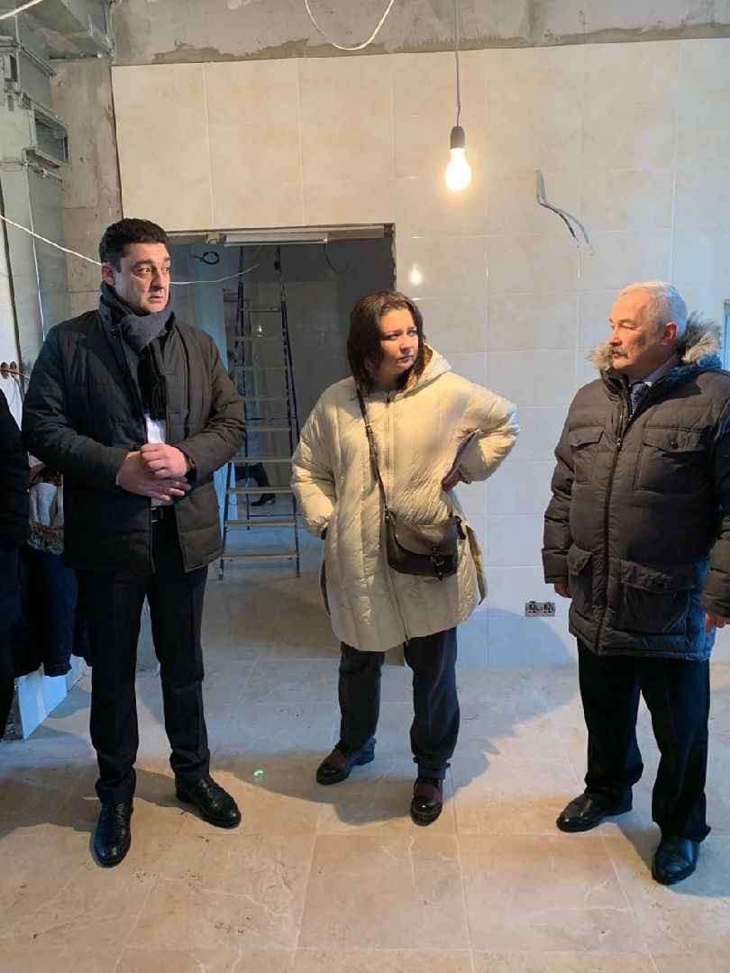 профессия: праздник; медицина; биография; врачи