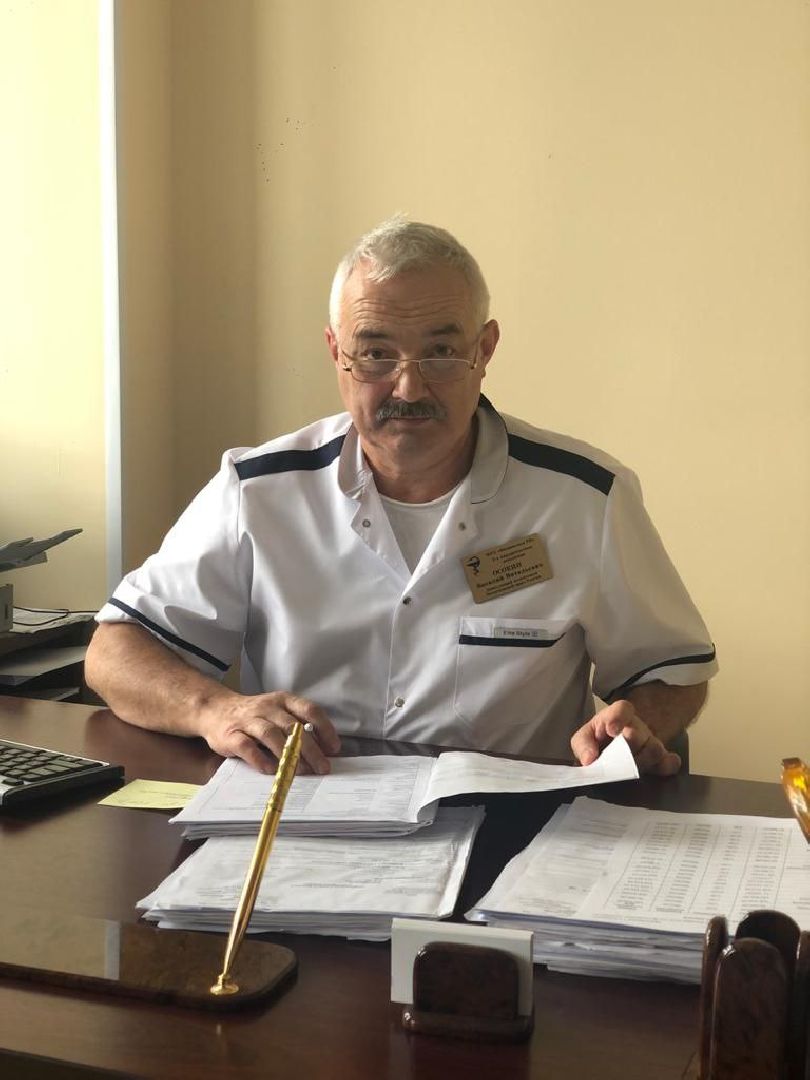 профессия: праздник; медицина; биография; врачи