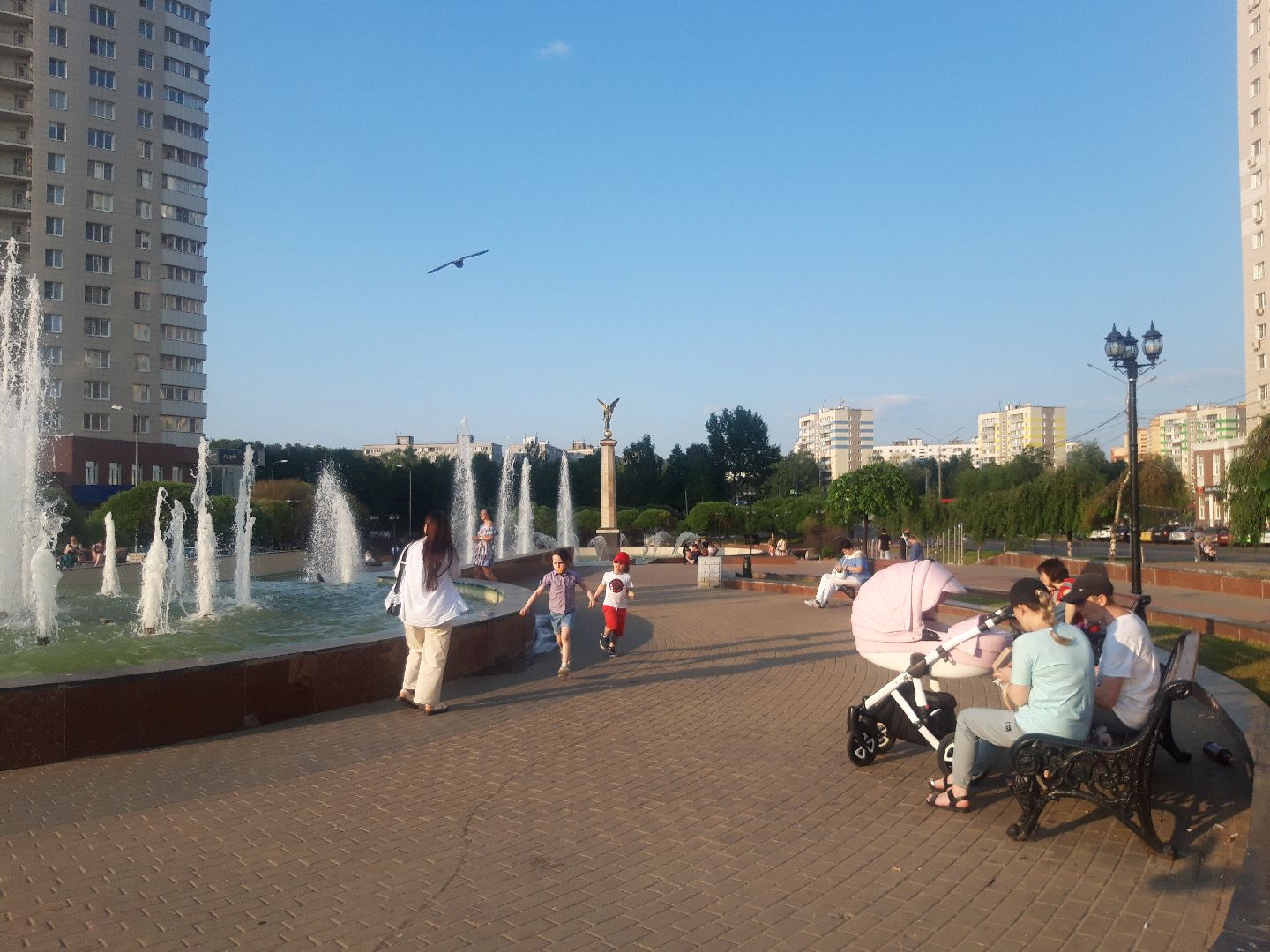 дети, ветер, лето в подмосковье,