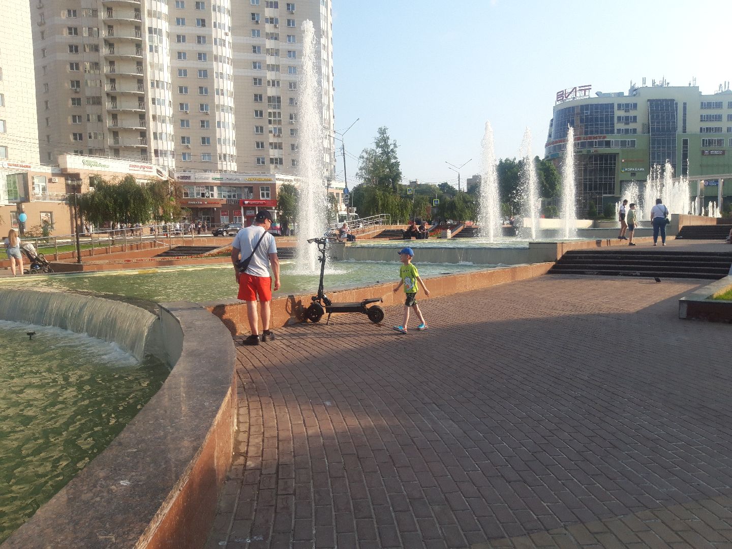 дети, ветер, лето в подмосковье,