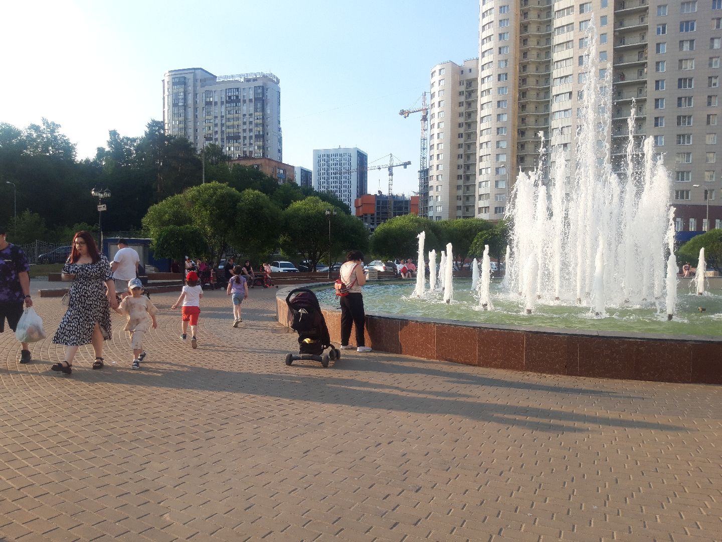 дети, ветер, лето в подмосковье,