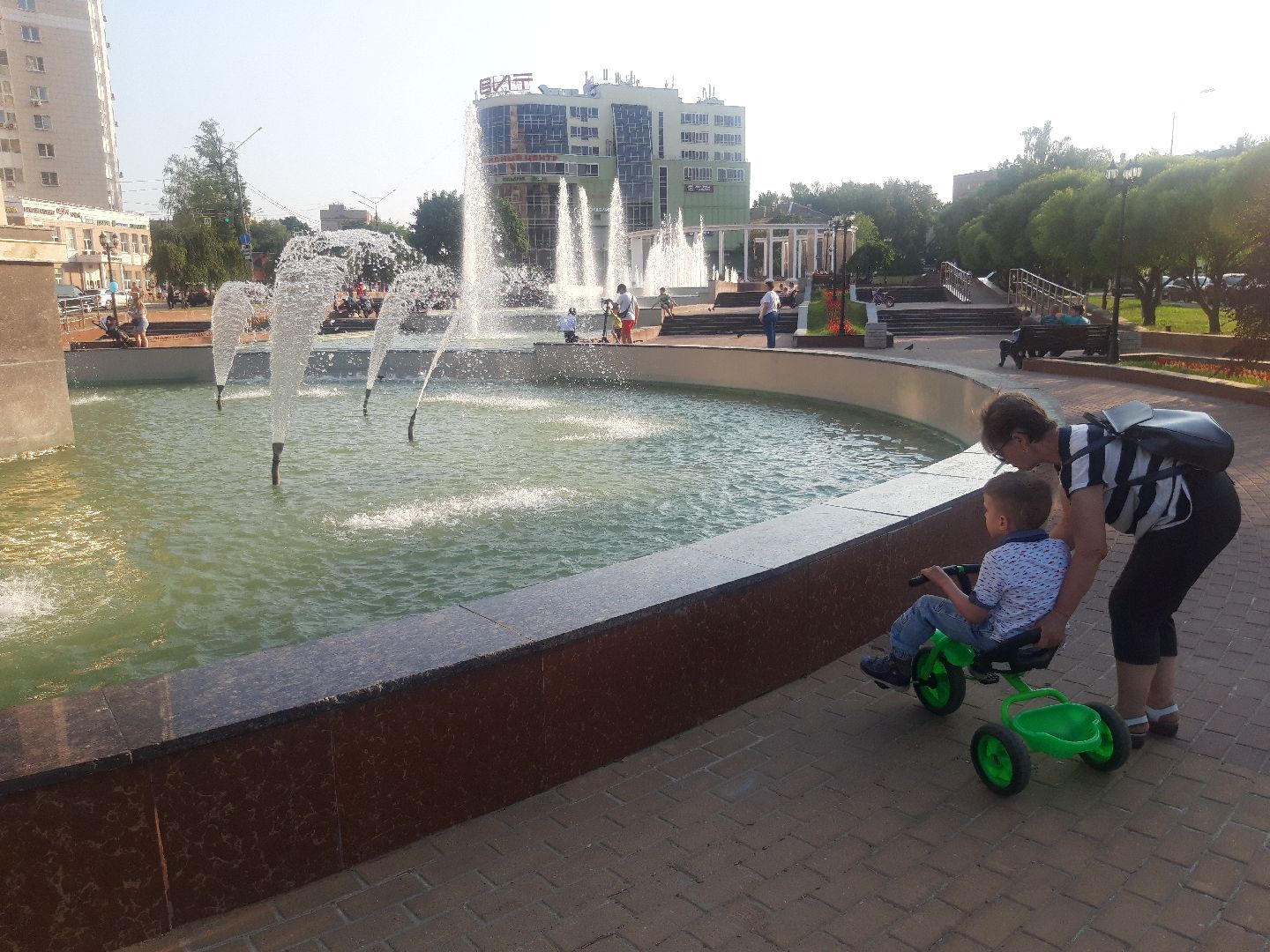 дети, ветер, лето в подмосковье,