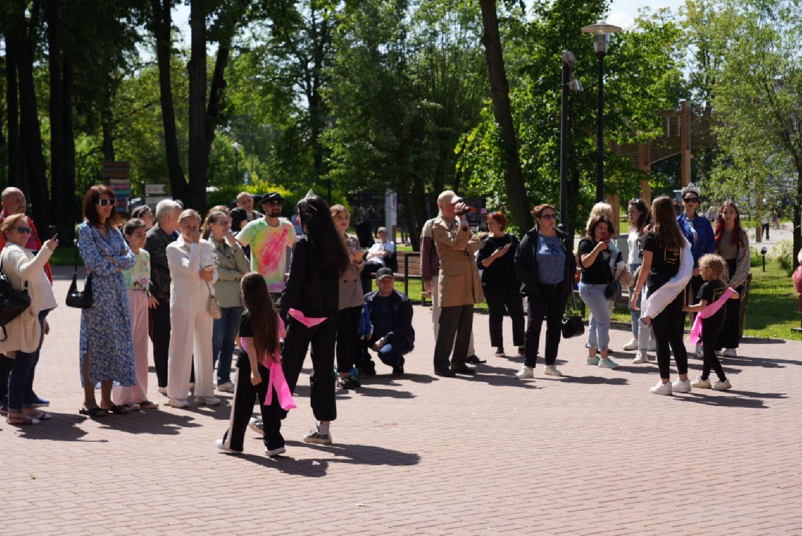 Сергиев Посад, Сергиево-Посадский городской округ, День России, Праздник, Родина, Российская Федерация, Парки, Скверы, Лето в Подмосковье, Молодежь, Жители