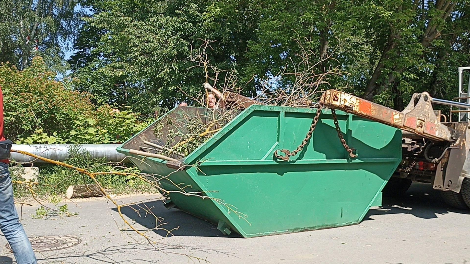 Серпухов, Подмосковье, Добродел, благоустройства, удаление сухостоя