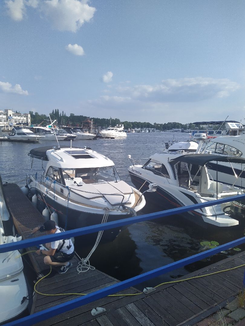 Долгопрудный, хаусботы, яхты, катера, бизнес