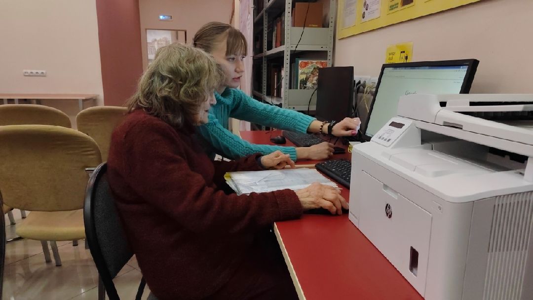 Пушкино, Пушкинский, Библиотека, Активное долголетие, нейросеть, компьютерная грамотность, пожилые люди