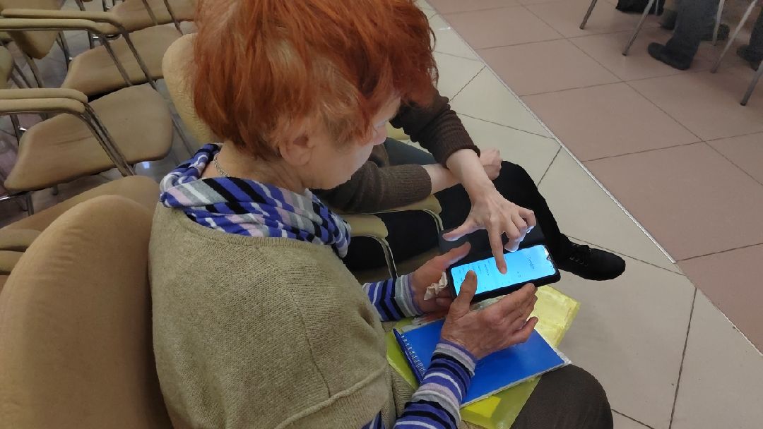 Пушкино, Пушкинский, Библиотека, Активное долголетие, нейросеть, компьютерная грамотность, пожилые люди