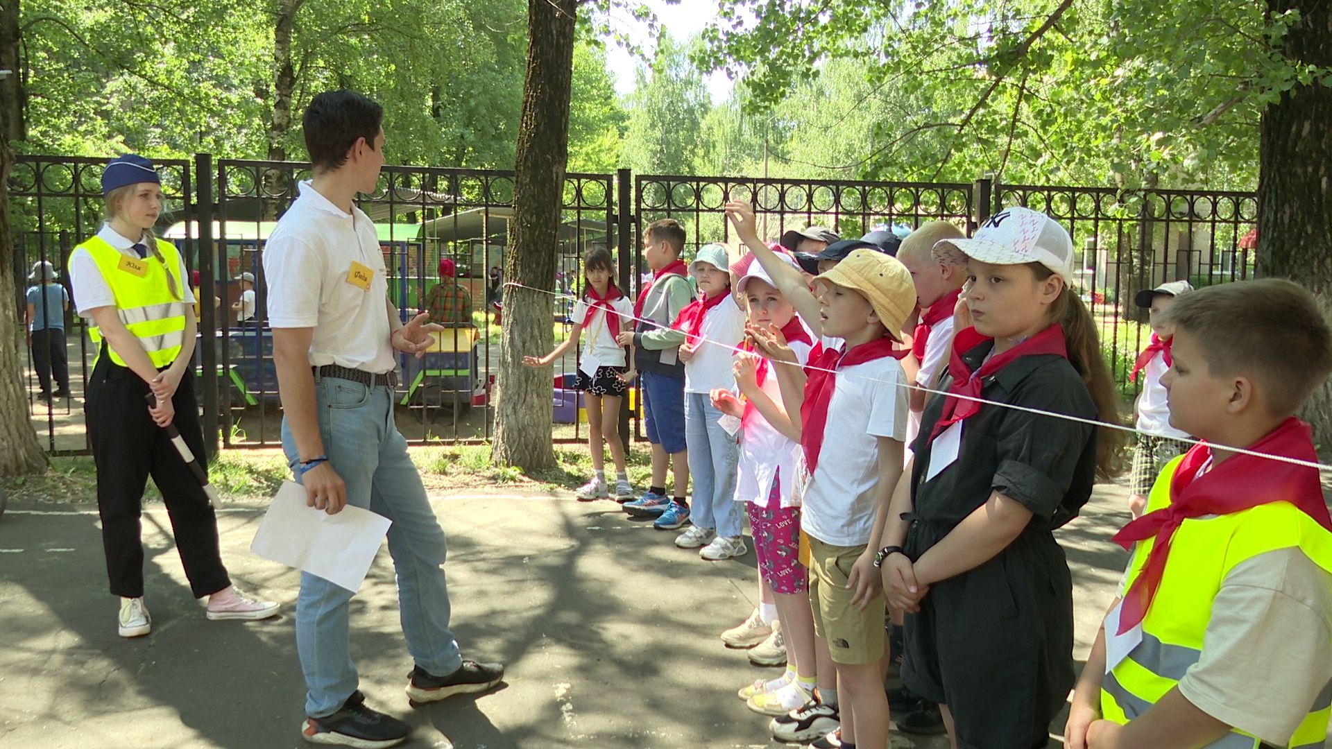 Реутов, ГИБДД, квест, игра, правила дорожного движения, школьники