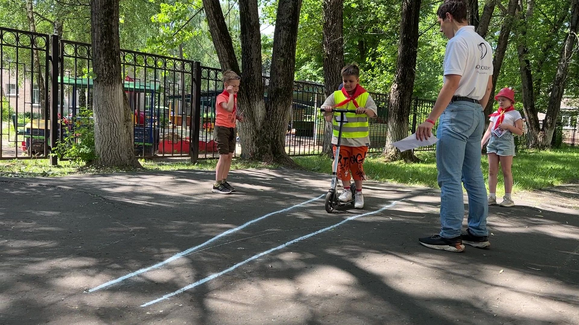 Реутов, ГИБДД, квест, игра, правила дорожного движения, школьники