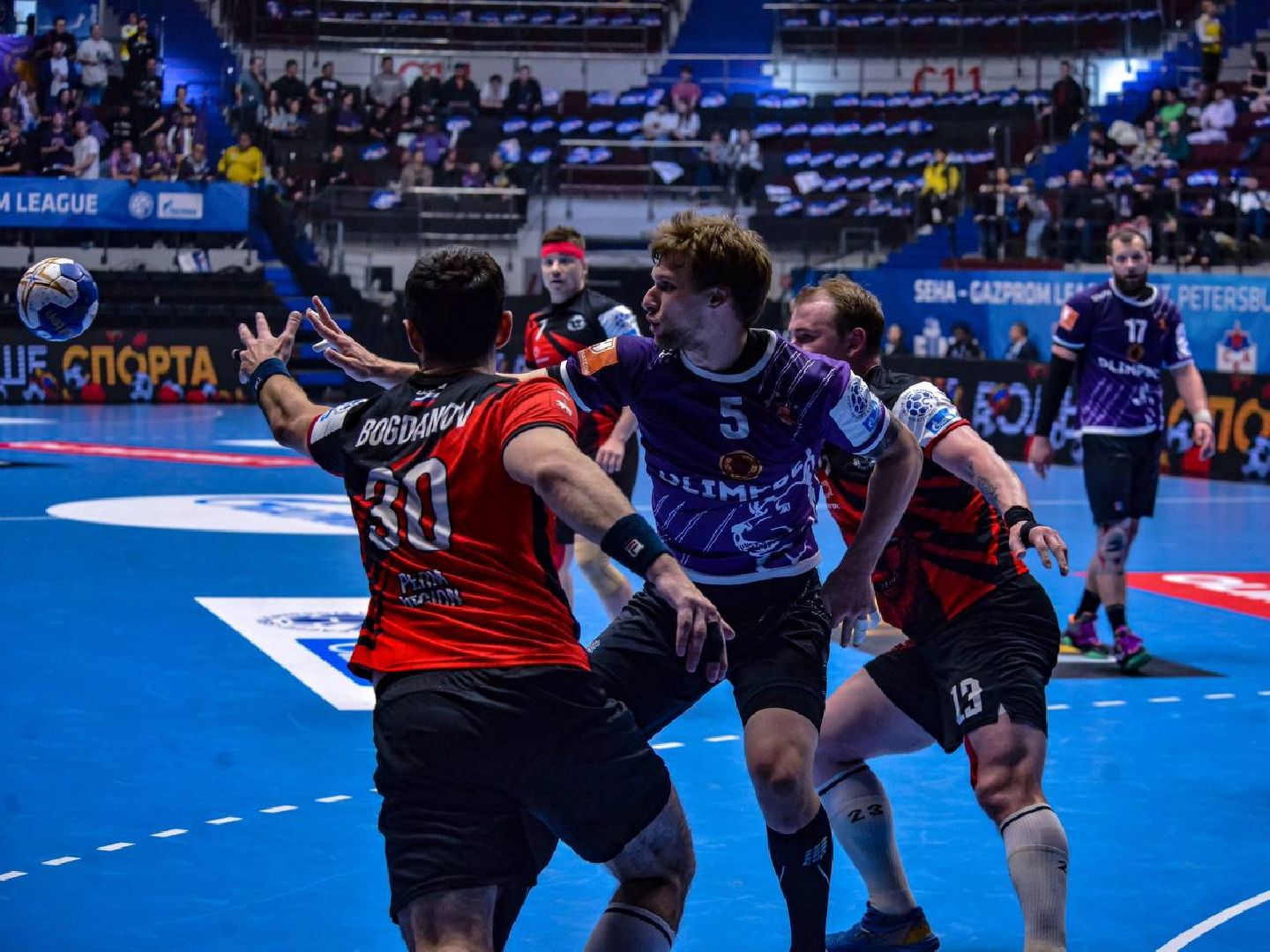 Чехов, спорт, гандбол, чеховские медведи, тренер, Максимов, итоги