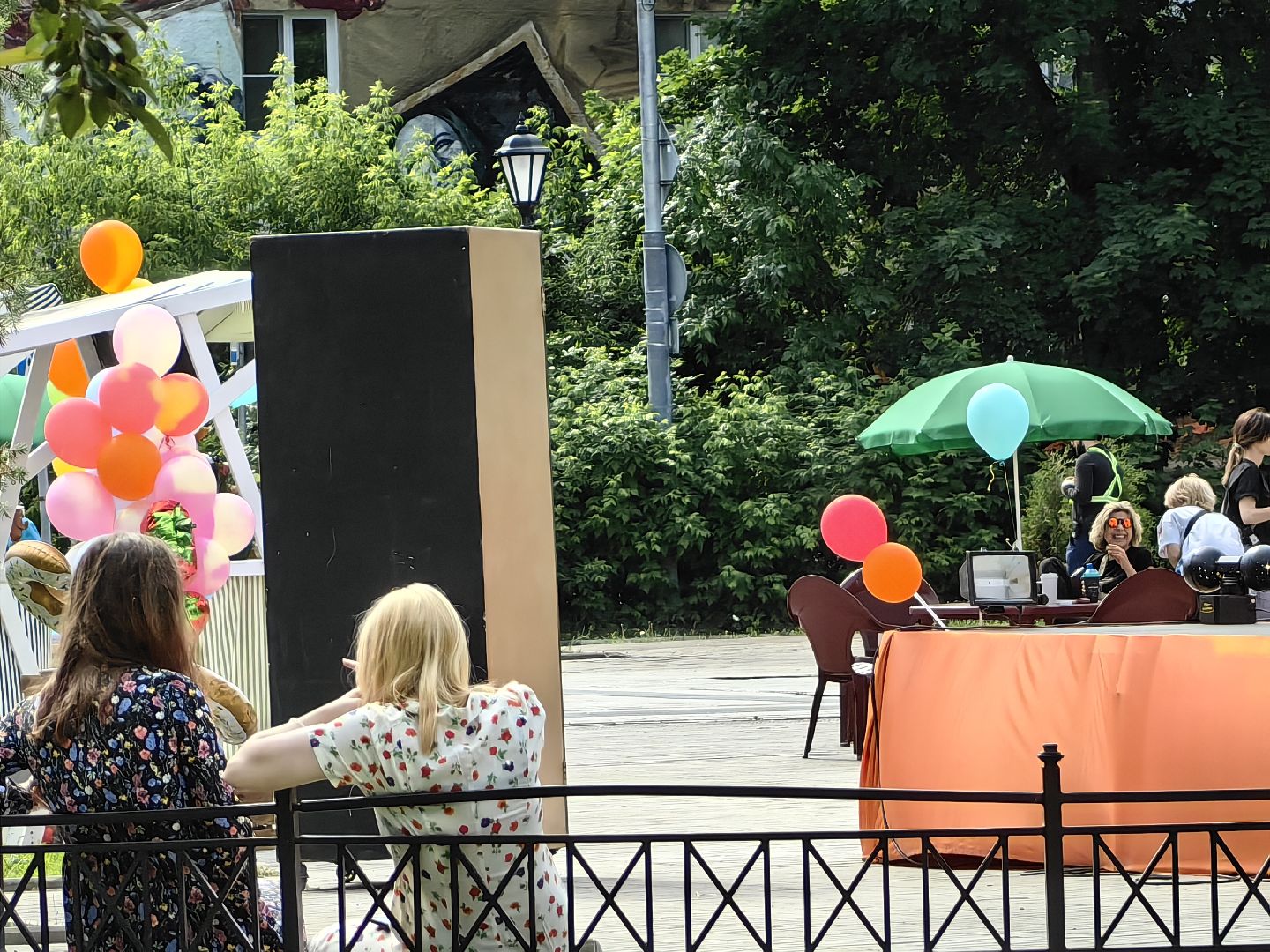 Сериал, комедия, съёмки, площадка, массовка