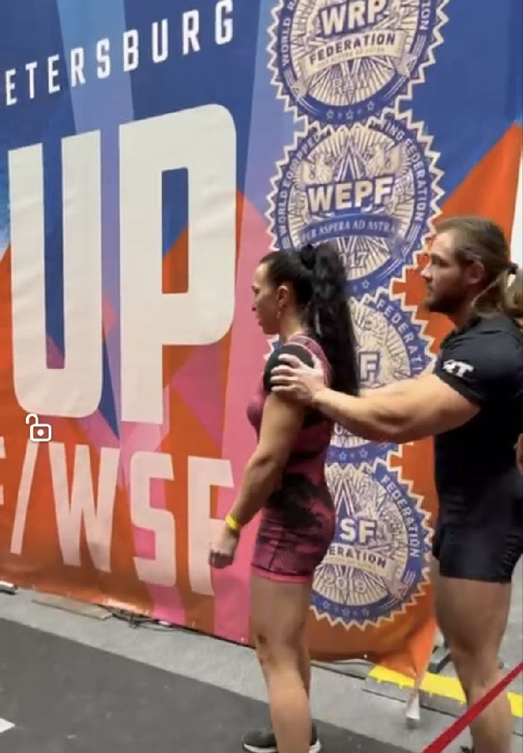 Бицепс, соревнования, подъём, спорт