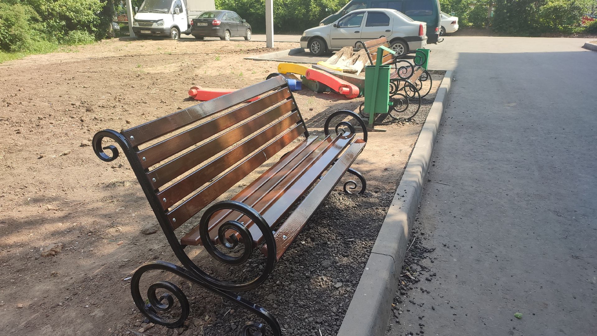 Кашира, благоустройство, лавочки, ремонт МКД