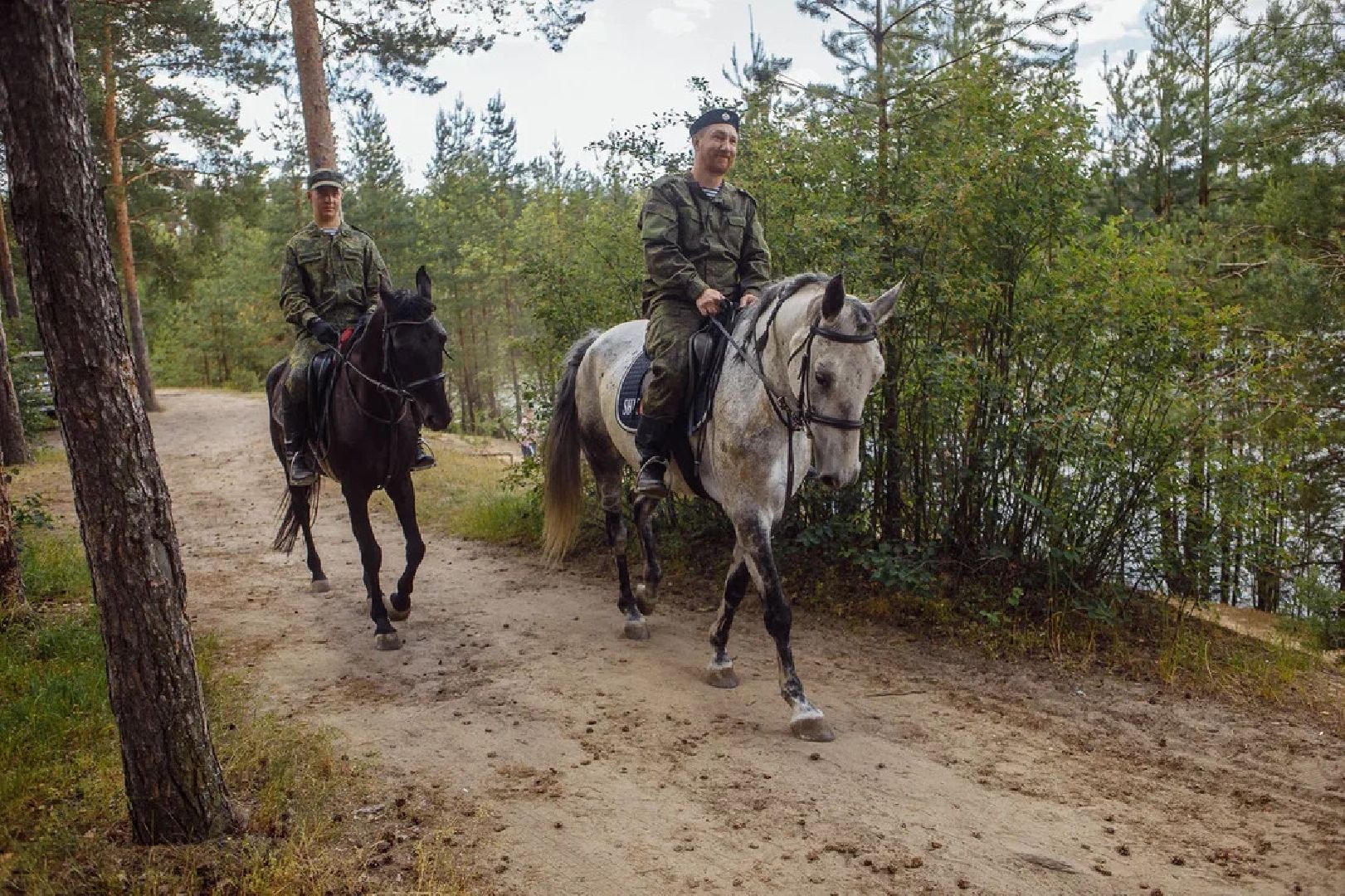 Пожары, казаки, конные патрули, экология, безопасность, Орехово-Зуево, лесничие