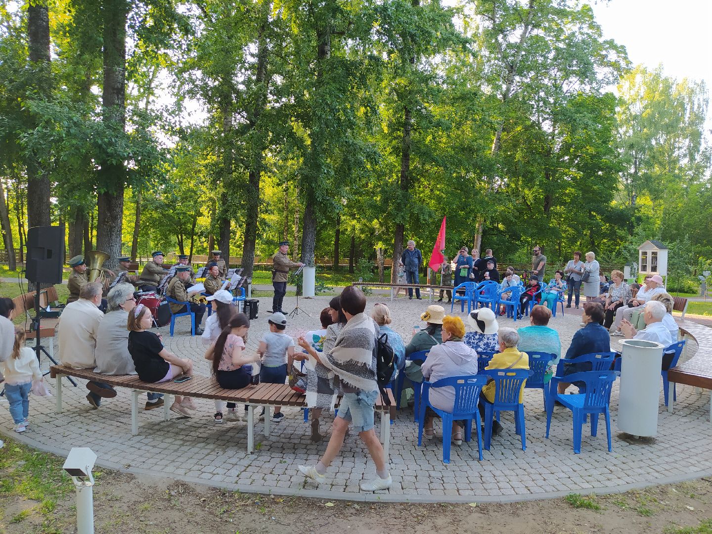 Истра, день памяти, парк, концерт