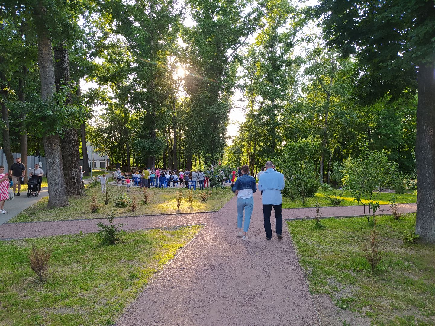 Истра, день памяти, парк, концерт