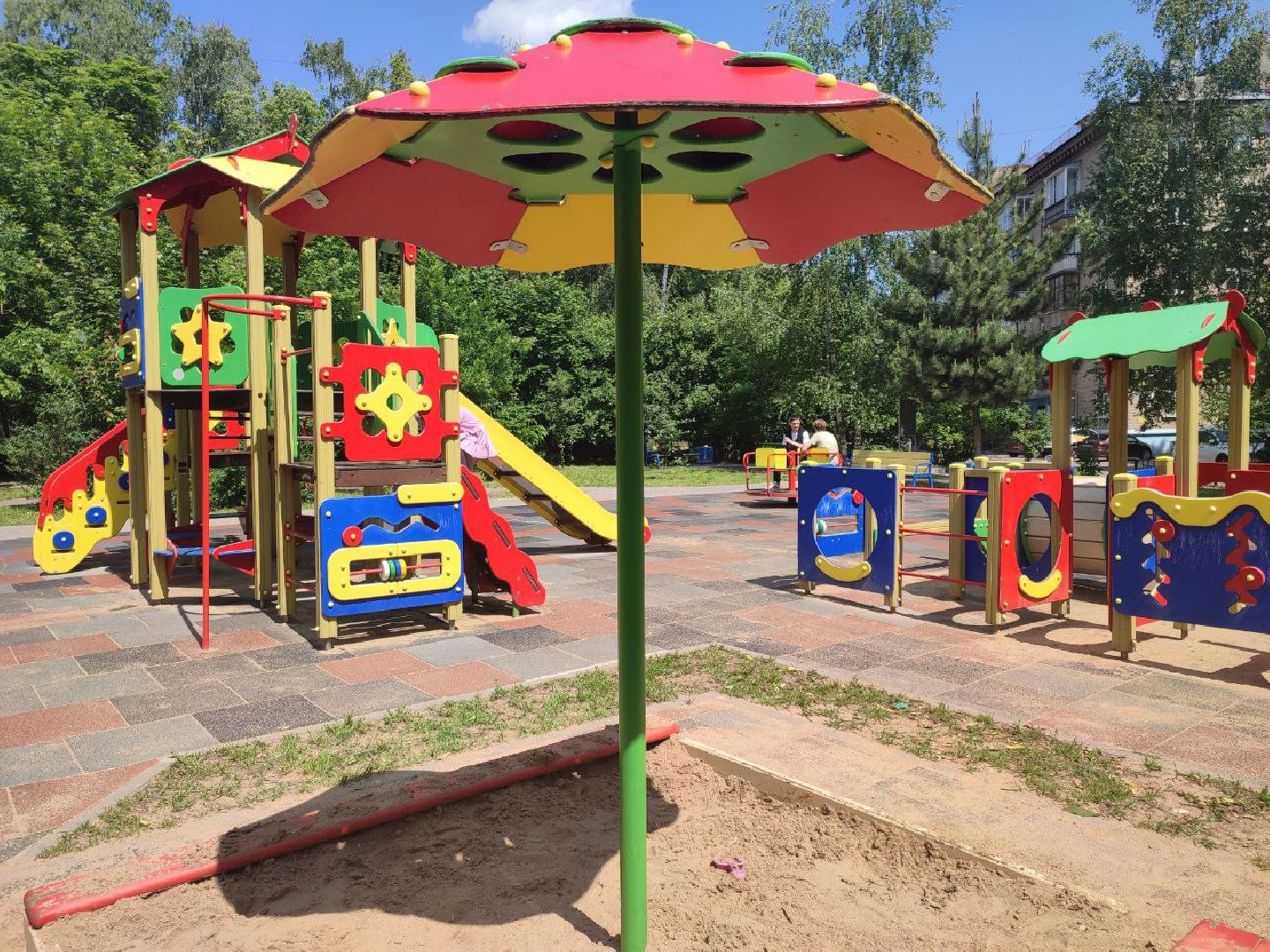 ГУСТ, Мытищи, живые изгороди, детские площадки