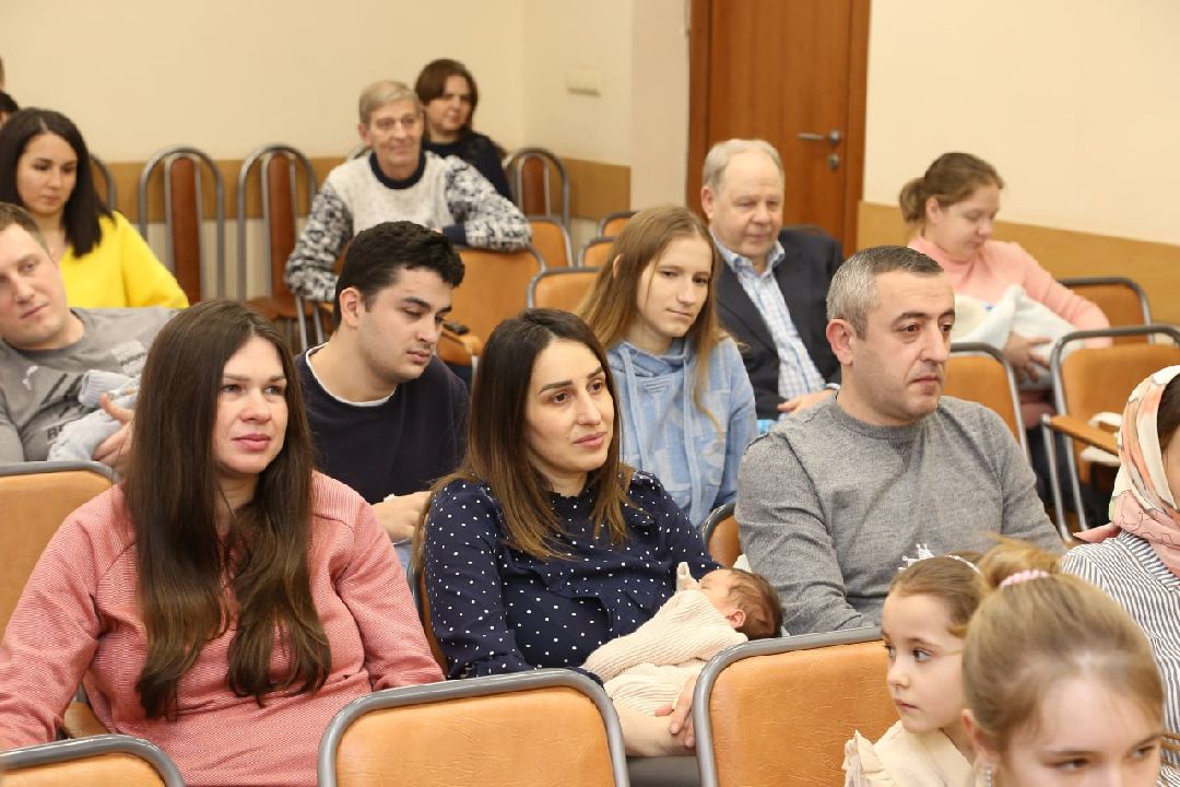 Раменское, общество