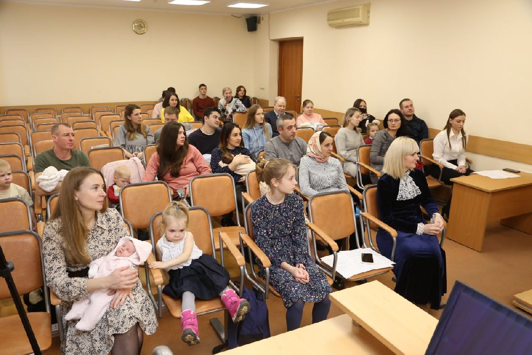 Раменское, общество