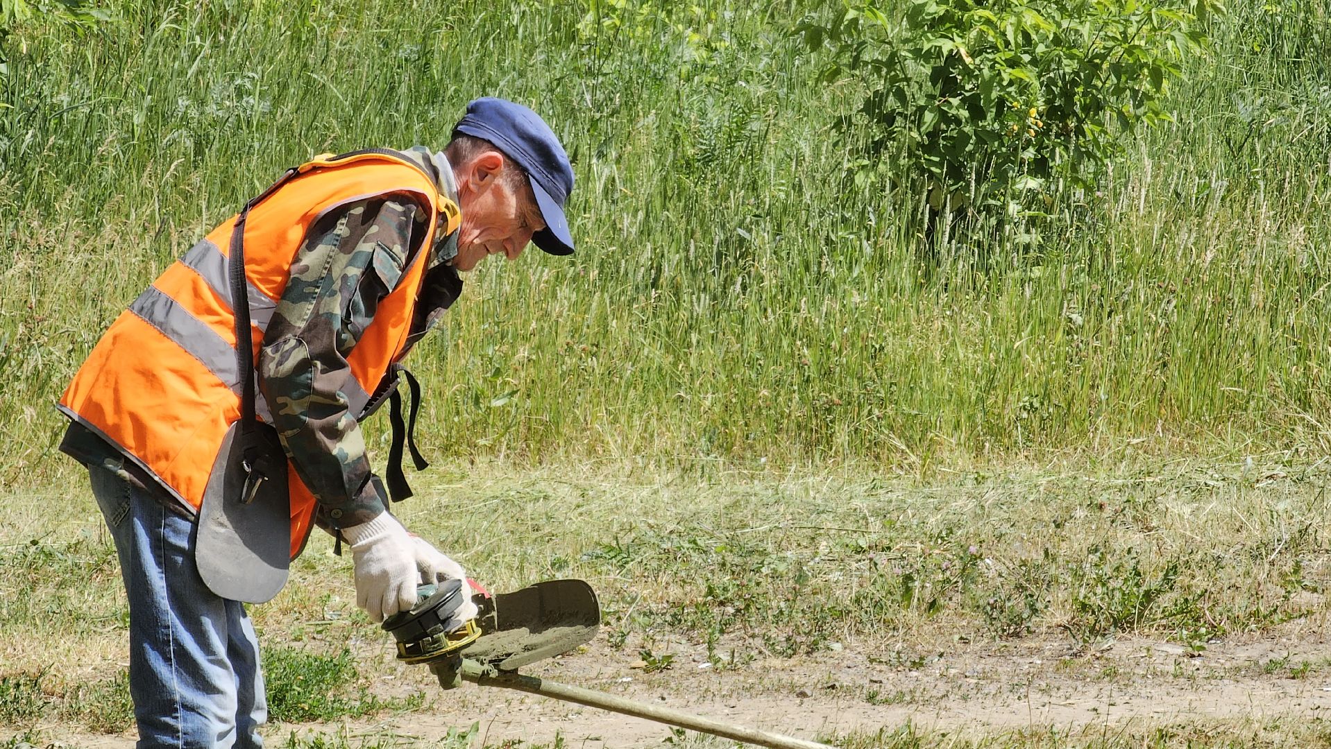 покос травы, уборка дорог, Котельники