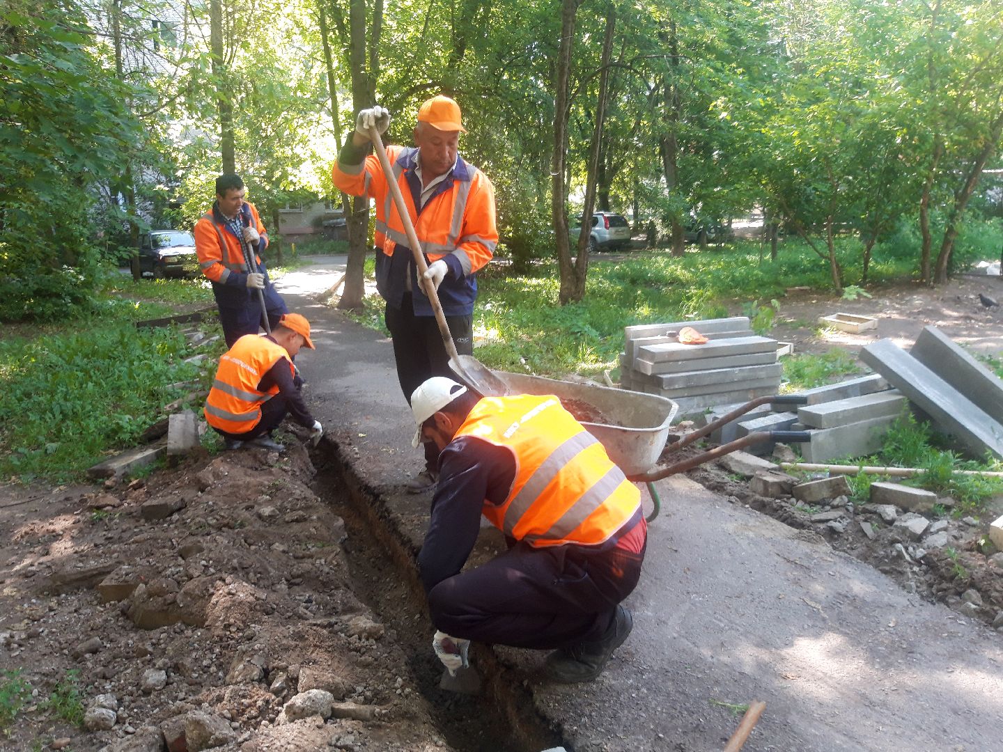 двор, доброе дело,