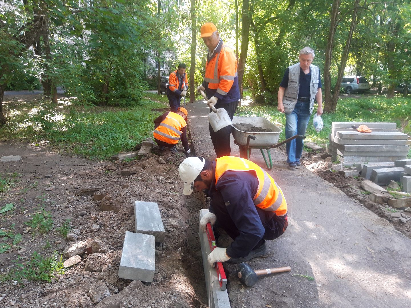 двор, доброе дело,