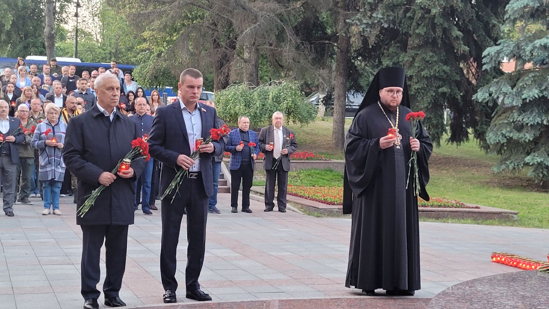 день памяти; 22 июня; возложение; видное; вечный огонь