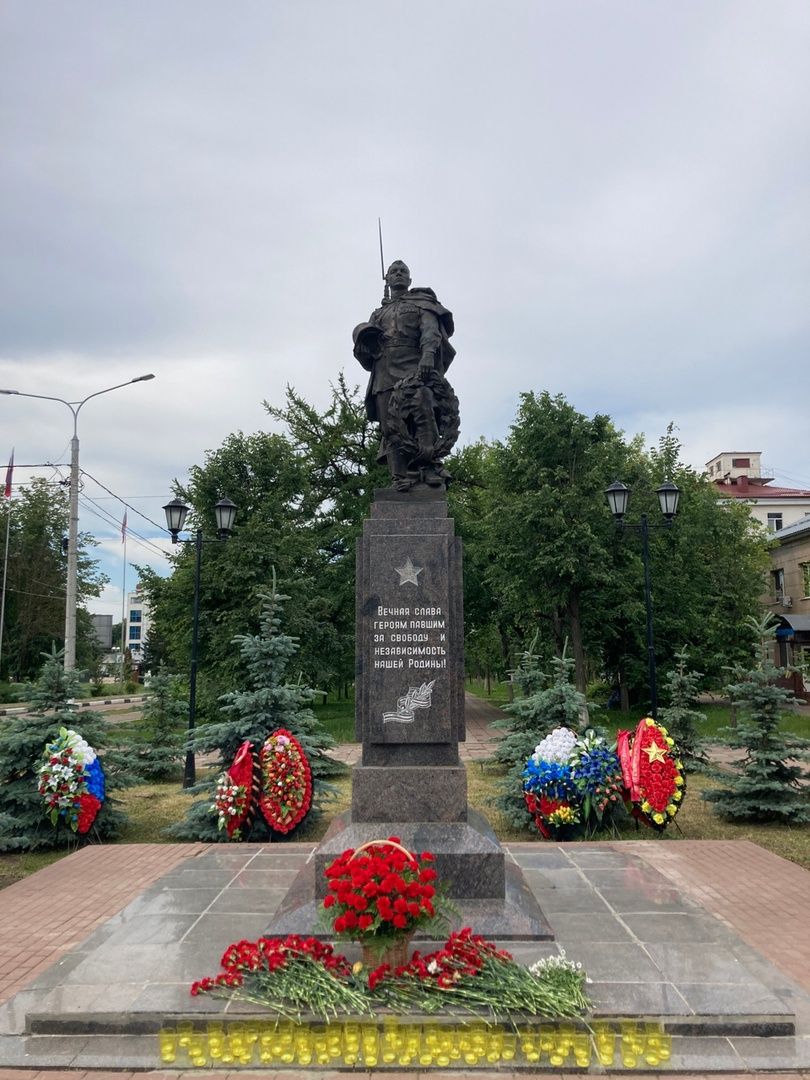 Солнечногорск, ВОВ, братская могила, свеча памяти, день памяти