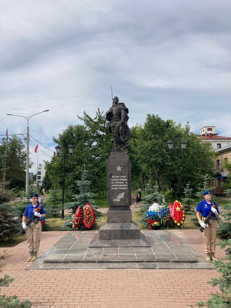 Солнечногорск, ВОВ, братская могила, свеча памяти, день памяти