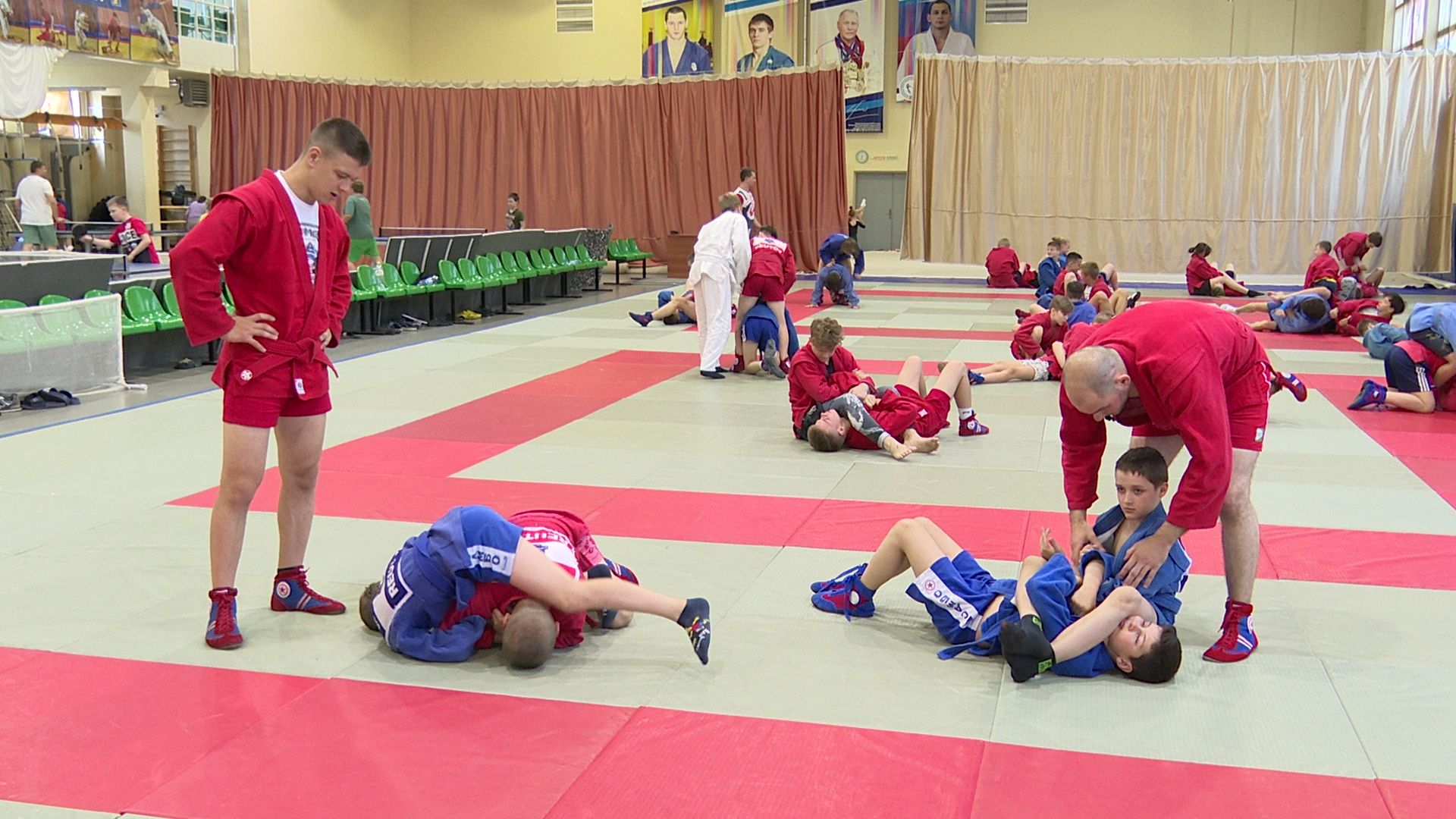Реутов, спорт, самбо, Руслан Киселёв, чемпион, мастер-класс