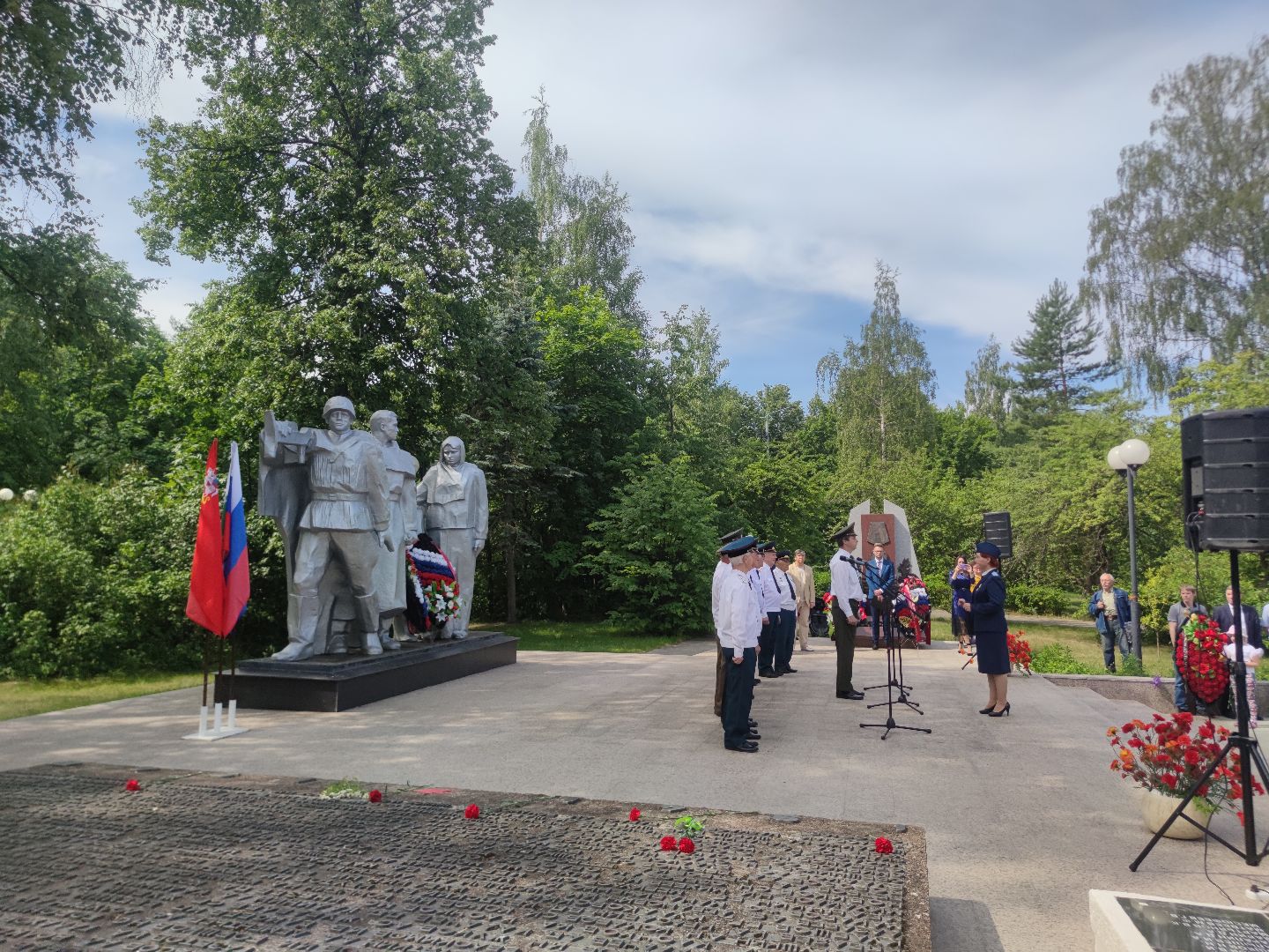 Митинг, дети, День памяти и скорби, Дубна